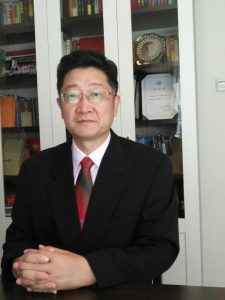 ２０２００８０４＿袁持平教授相片
